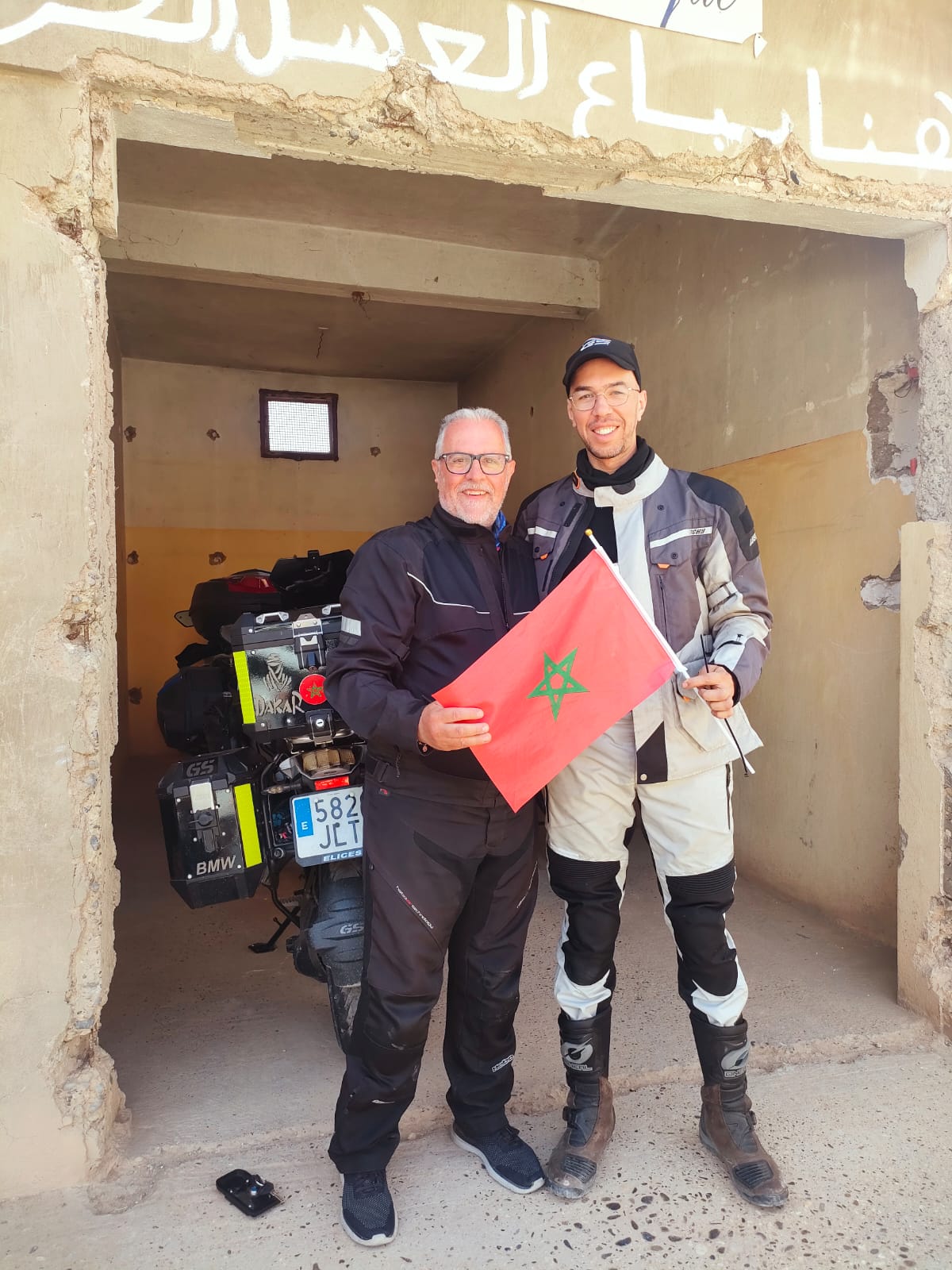 Equipo para ruta en moto por Marruecos
